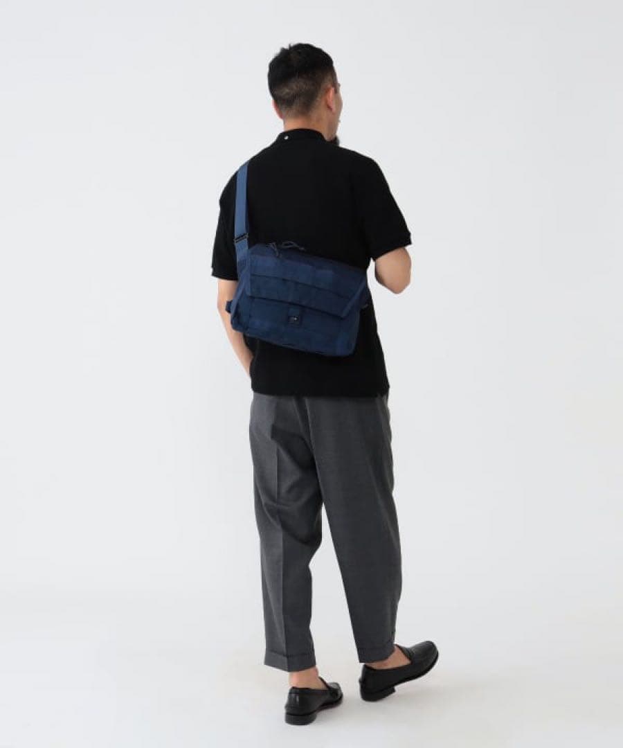 ※美品※BRIEFING × BEAMS PLUS メッセンジャー