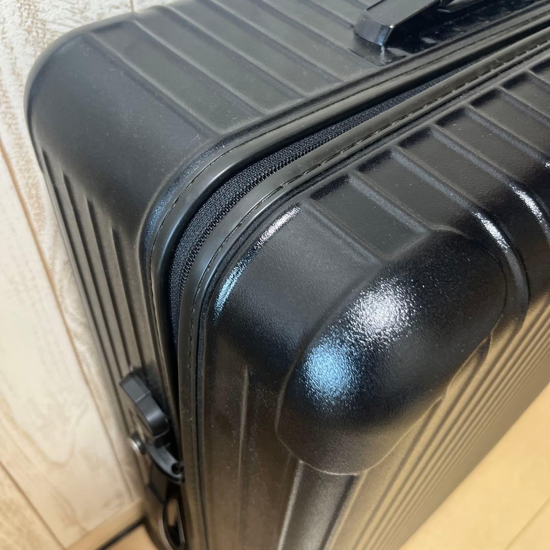 【極美品】RIMOWA SALSA 2輪104ℓ クラスTSAロック付 ブラック