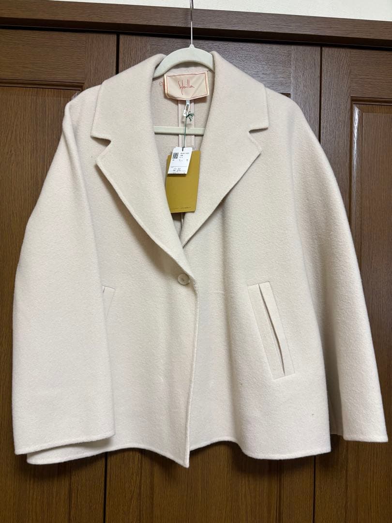 シビラ　２回着用　アイボリー コートM