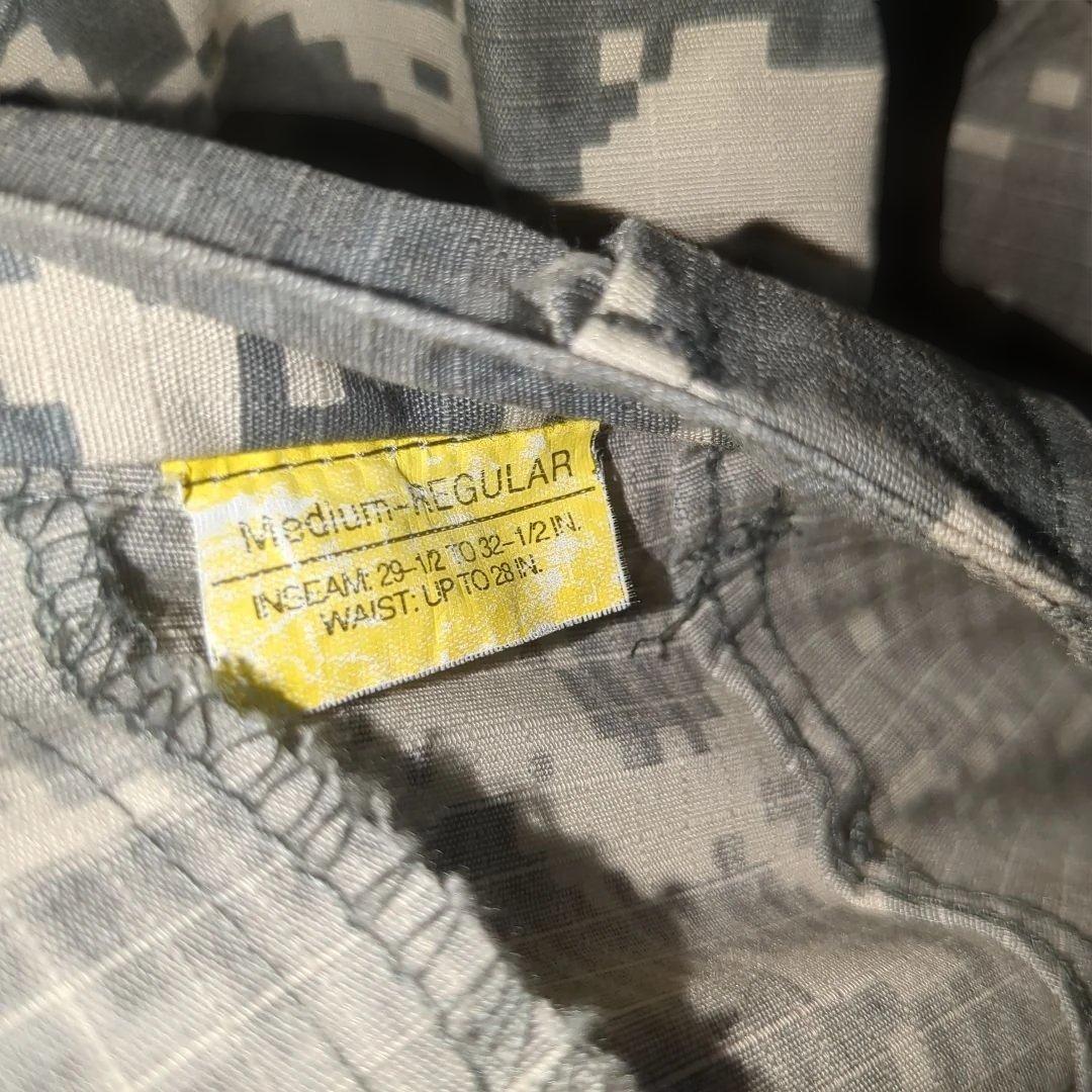 米軍装備　ACU迷彩　一式まとめてセット　プレートキャリア　BDU 実物あり