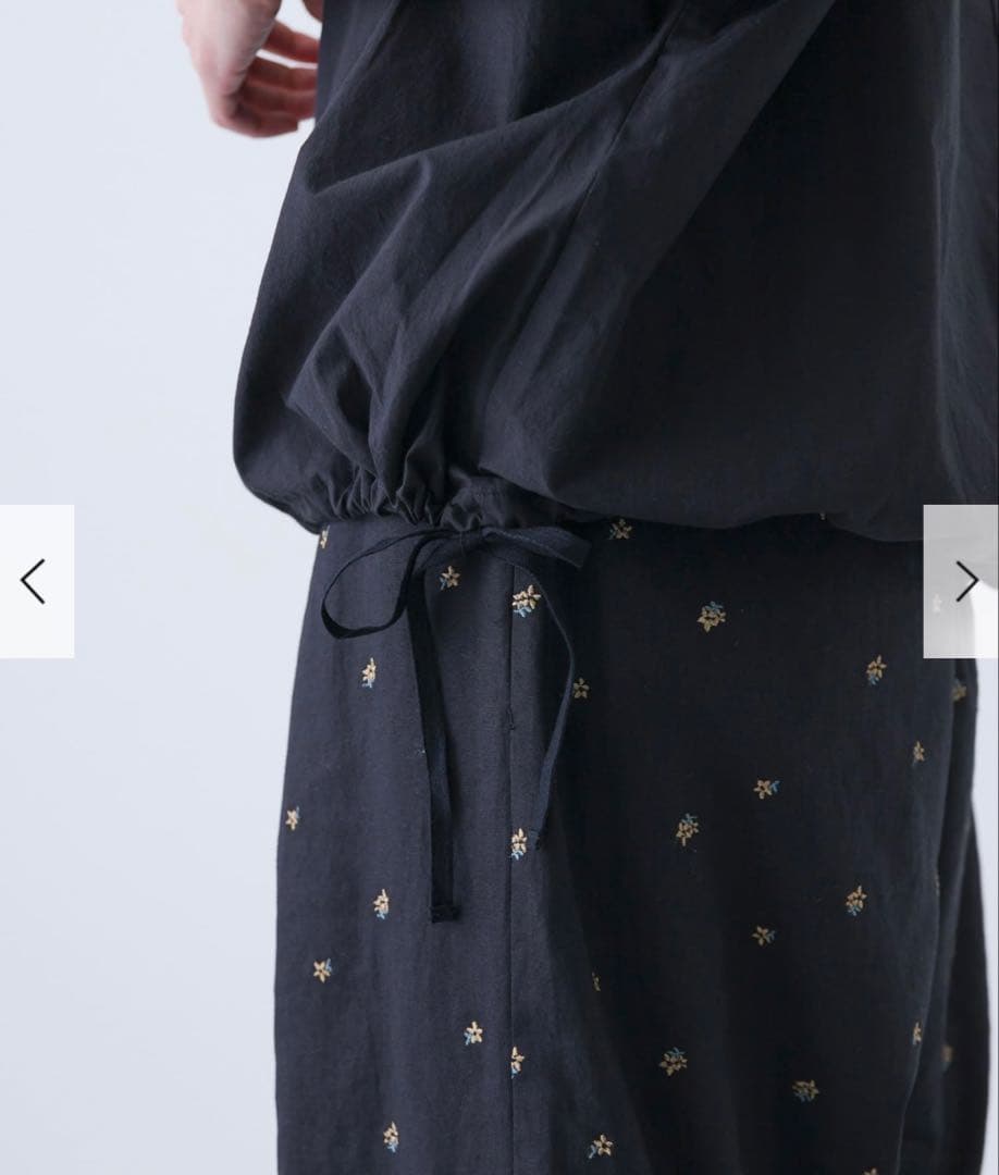 かぐれ　新品　今季　2025春夏　薄手　半袖　フリルスリーブプルオーバー