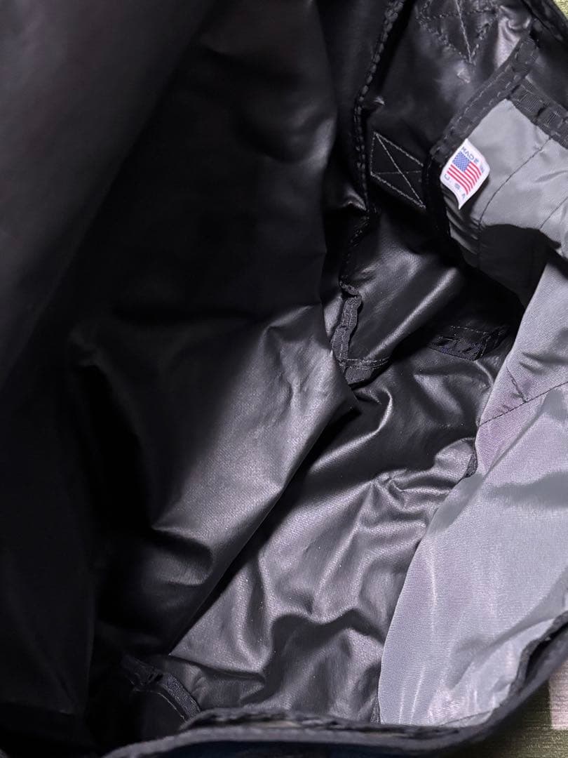 timbuk2 メッセンジャーバッグ USA製　旧ロゴ　テック系
