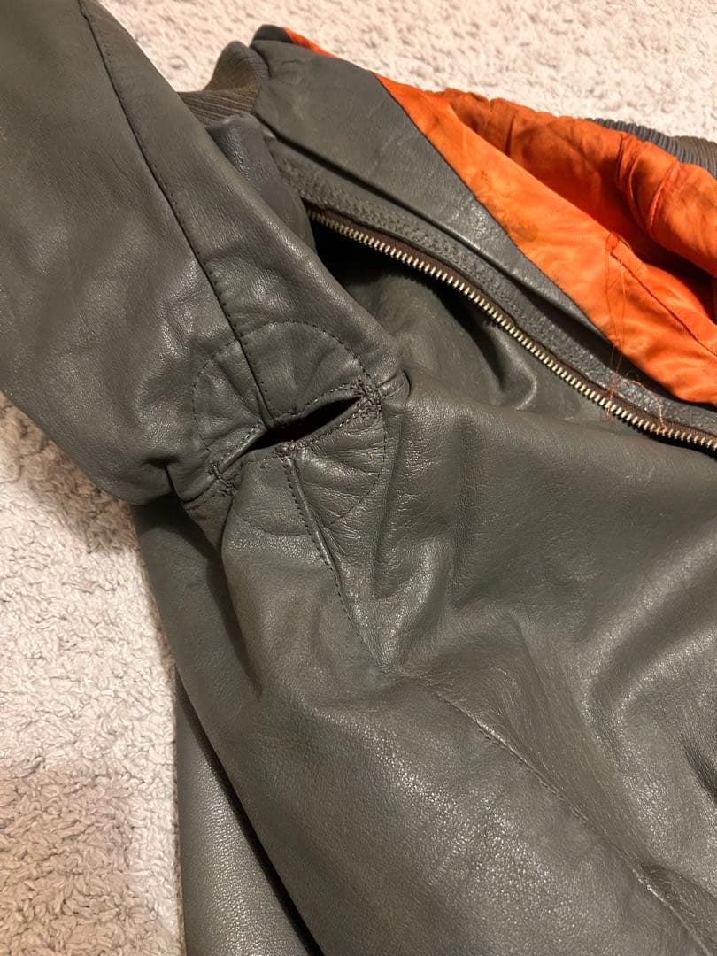 ドイツ軍 70〜80s レザーフライトジャケット 実物　　 L相当 YKK