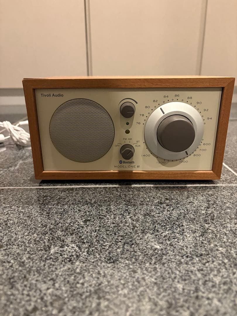 Tivoli Audio Model One ウッド調スピーカー