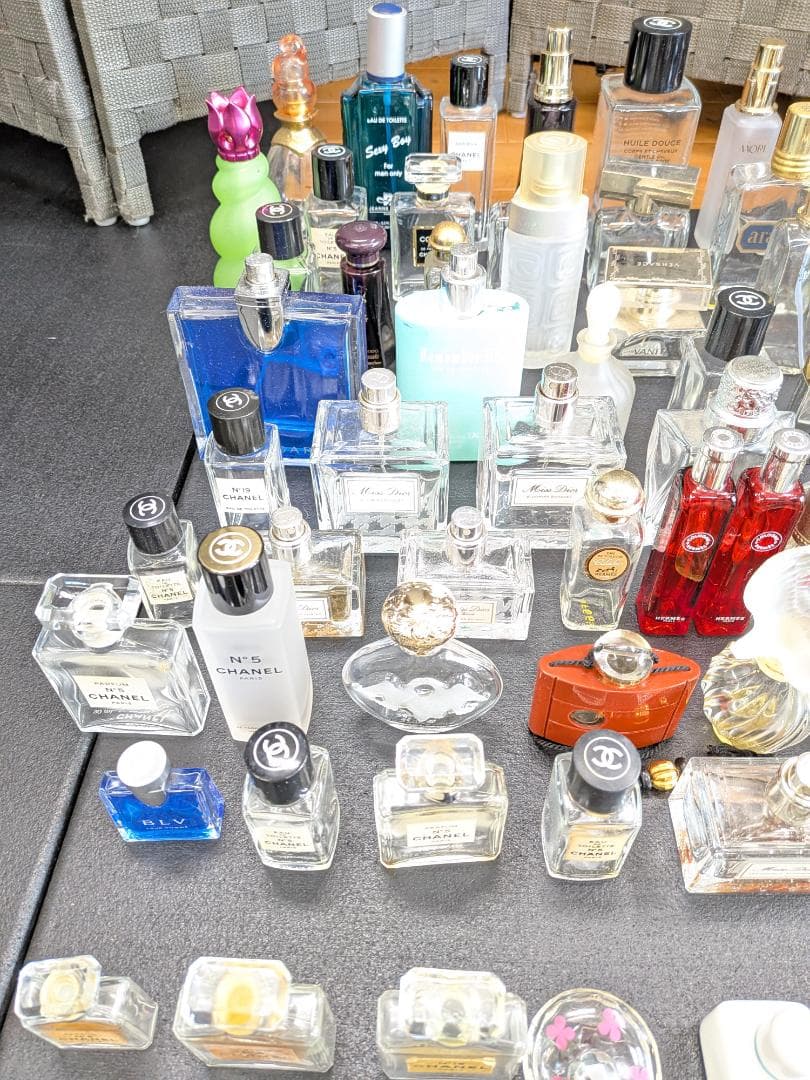 香水空き瓶224点まとめセット大量 シャネル 資生堂 エルメスイヴサンローラン他