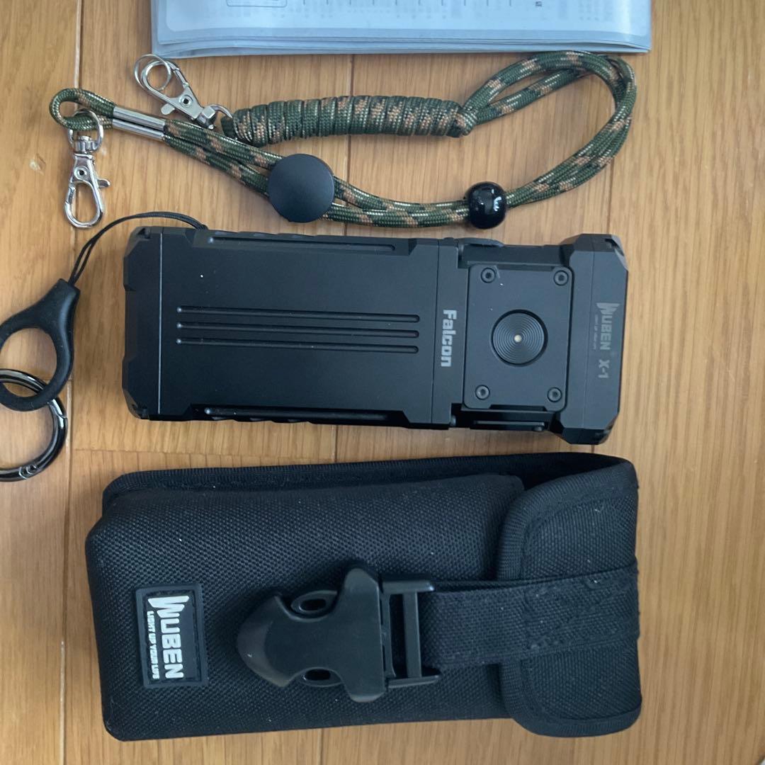 WUBEN X1 懐中電灯 12000ルーメン IP55 白