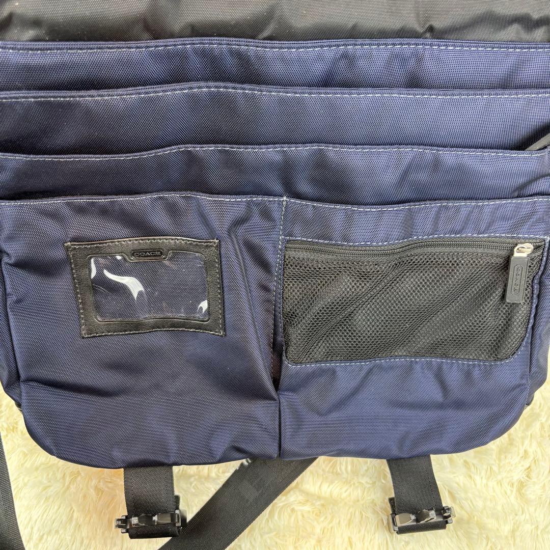 ★美品★ COACH ナイロン×レザー メッセンジャーバッグ シグネチャーベルト