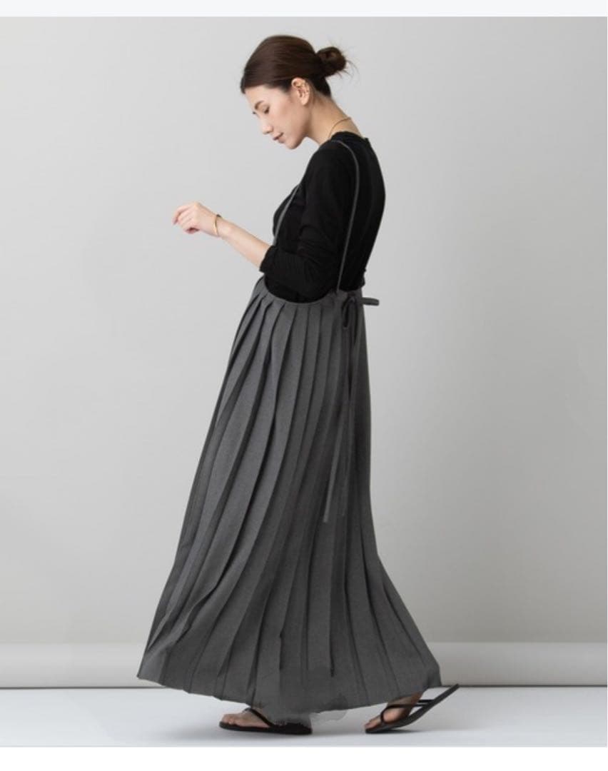 ⭐︎お値下げ⭐︎新品未使用　Curensology プリーツサロペット グレー