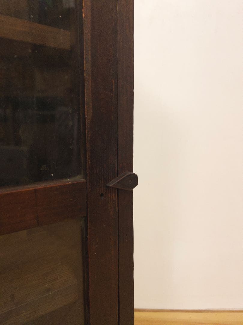 ガラス棚　開戸　木製　収納棚　古道具　古家具　和家具　ビンテージ　アンティーク