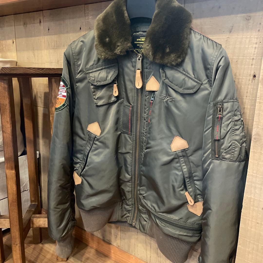 や*ま様 ALPHA INDUSTRIES,INC.Bー15CAGECODE 3