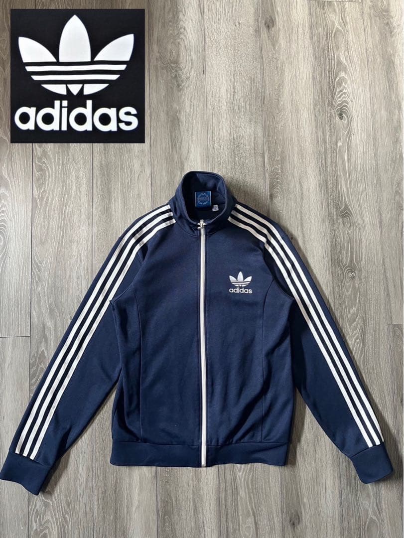 adidasオリジナル　刺繍トレフォイルロゴ　ファイヤーバード　レディースL