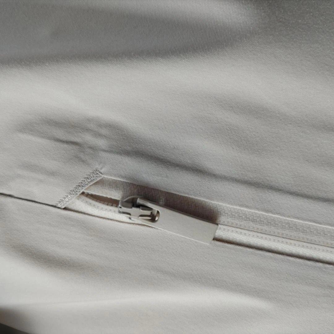 あ*ご様 UNIQLO ウルトラウォームハイブリッドダウンロングコート