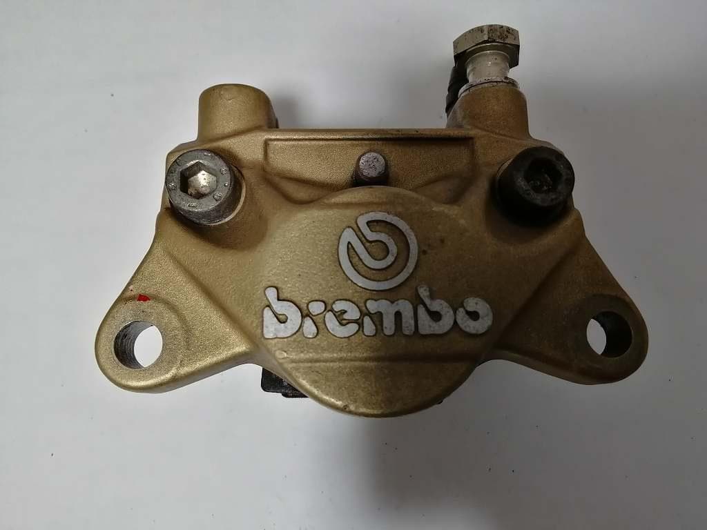 Brembo 　ブレンボ　旧カニ　84ｍｍ