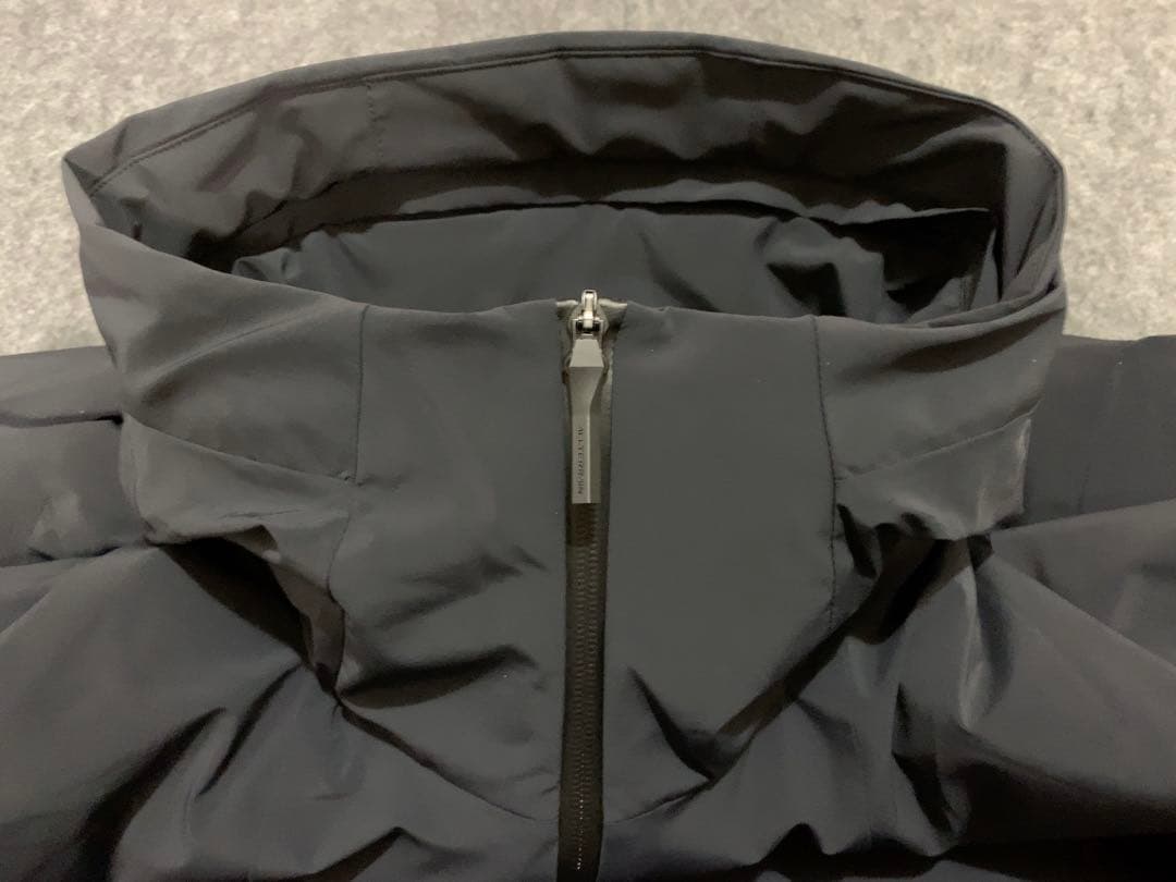 DESCENTE ALLTERRAIN インサレーテッドアクティブジャケットS