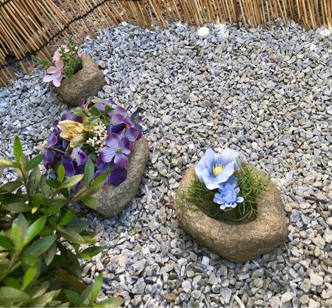 【天然自然石・石鉢・苔鉢・寄せ植え鉢・多肉植物鉢３個】庭石オブジェ造園水石天然石