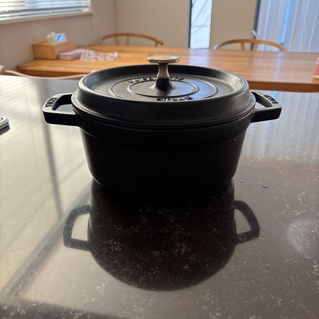 STAUB LA COCOTTE 22cm 鍋