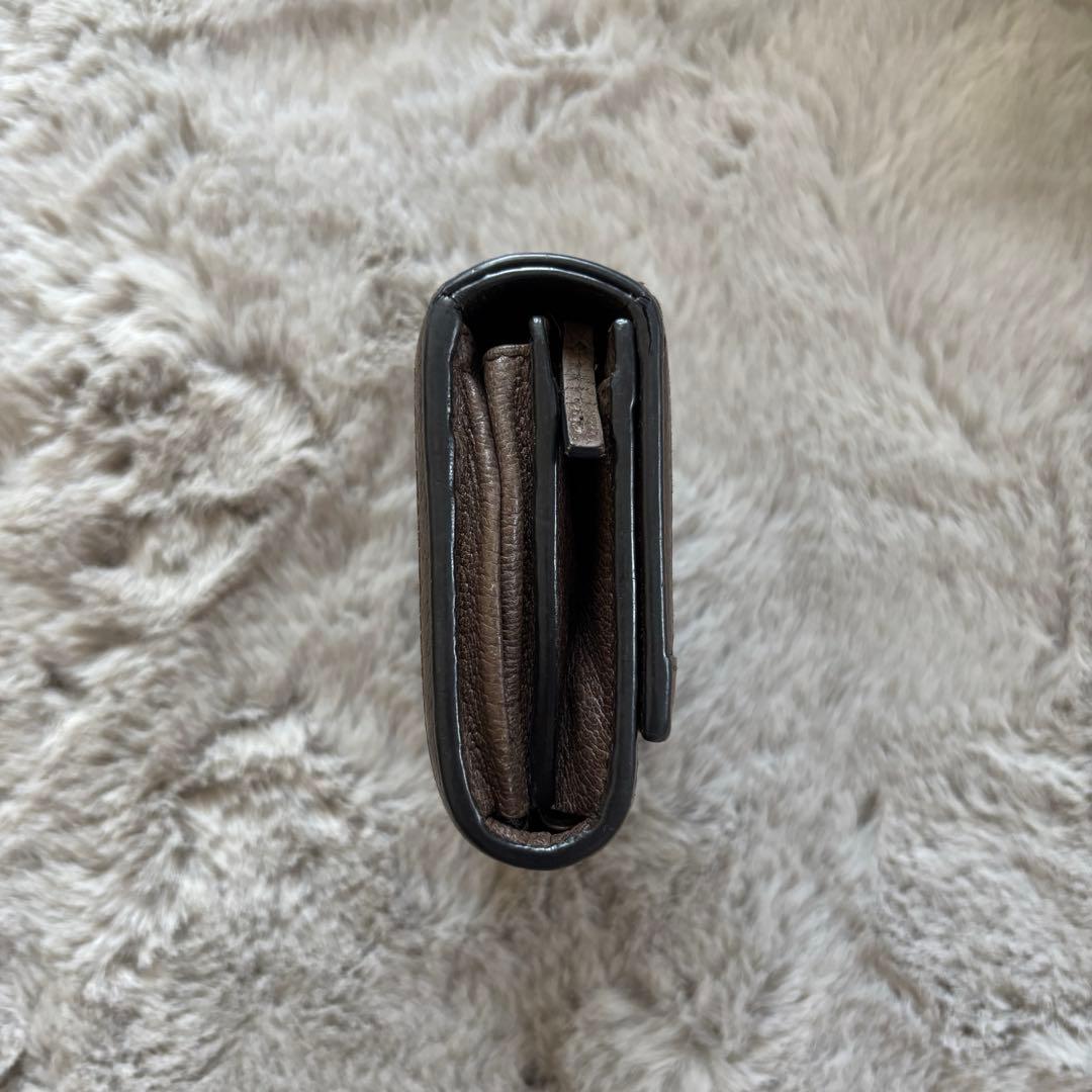 GUCCI GGキャンバス 二つ折り財布