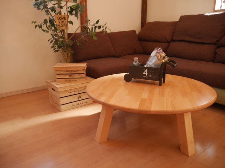 テーブル１つで映える部屋に？　ローテーブル　ダイニング　丸型　こたつ　折りたたみ