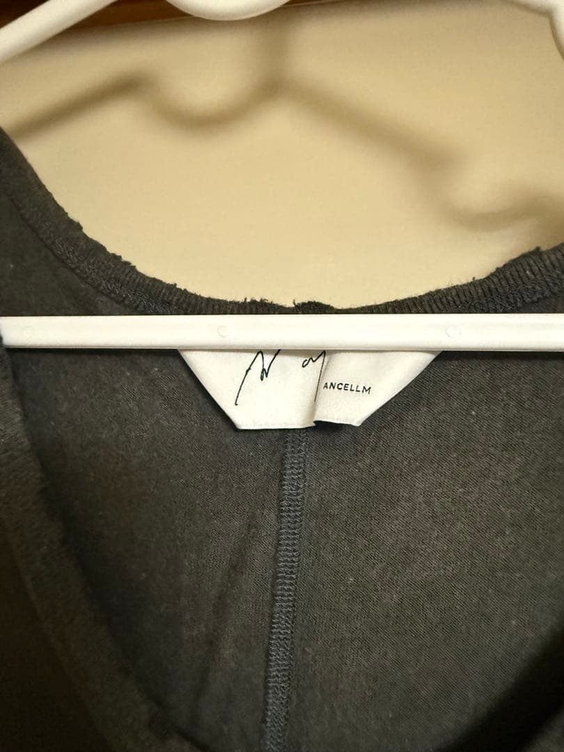 アンセルム　タンクトップ 美品　サイズ1 ブラック