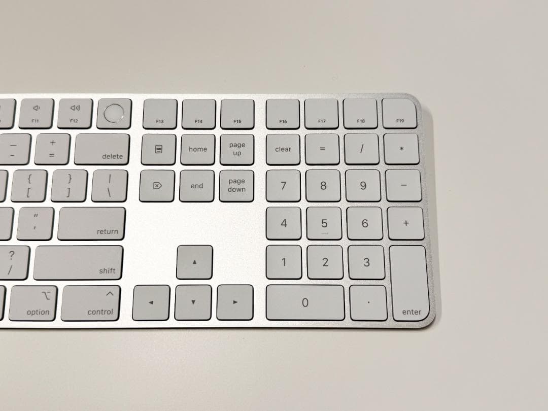 新品未使用｜Touch ID｜Magic Keyboard｜US配列｜テンキー