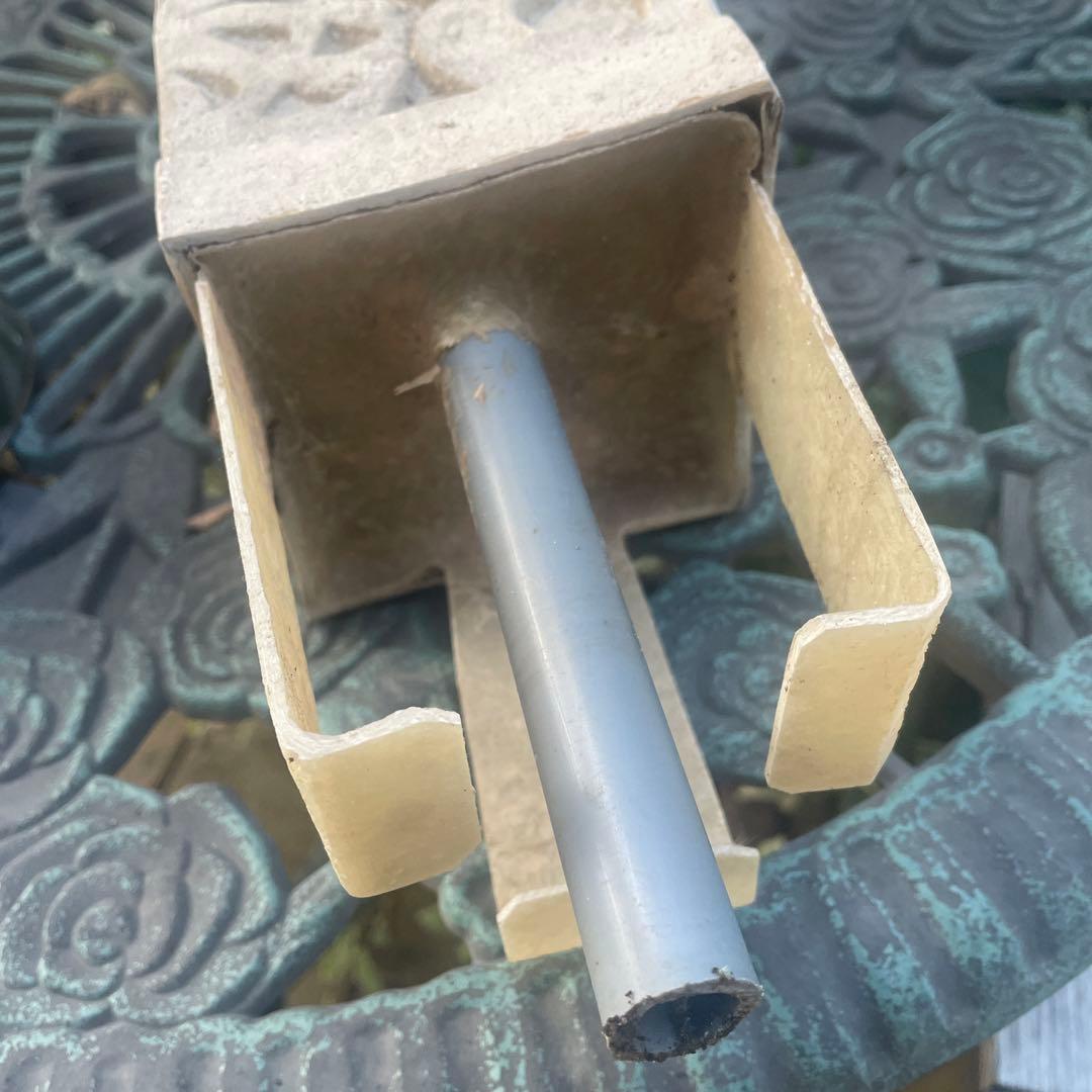 バリ　アジアン石彫りハイビスカスガーデニング立水栓　水栓柱　砂石風　エクステリア