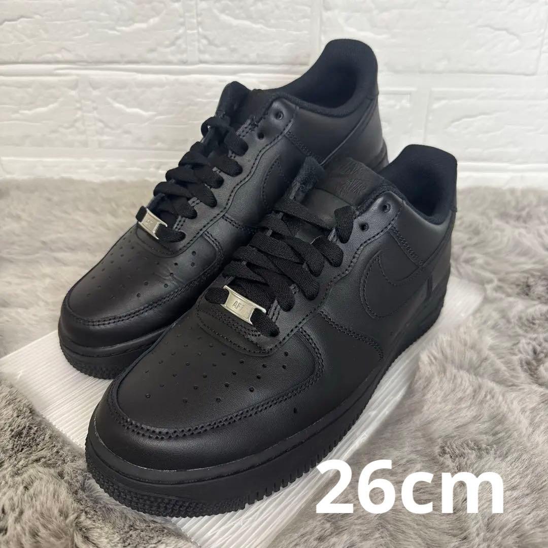 【未使用級】ナイキ NIKE エアフォース1 ブラック 26cm