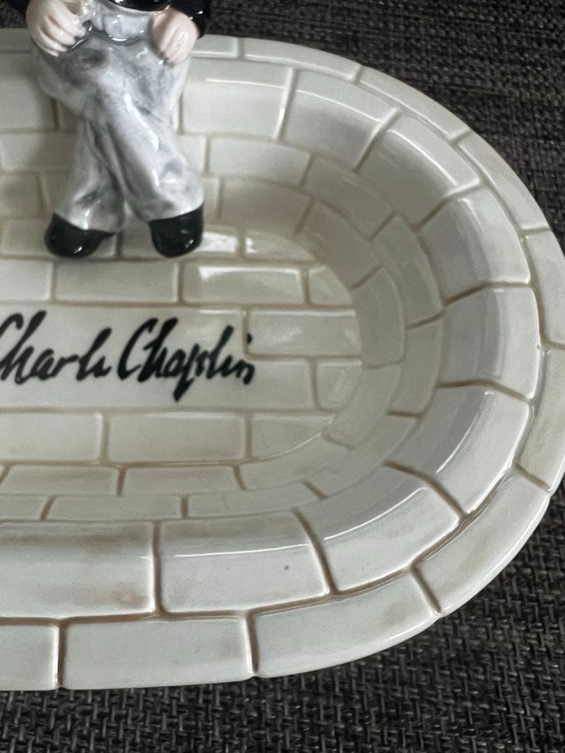 【希少】陶器製 チャールズ・チャップリン 小物置き 灰皿