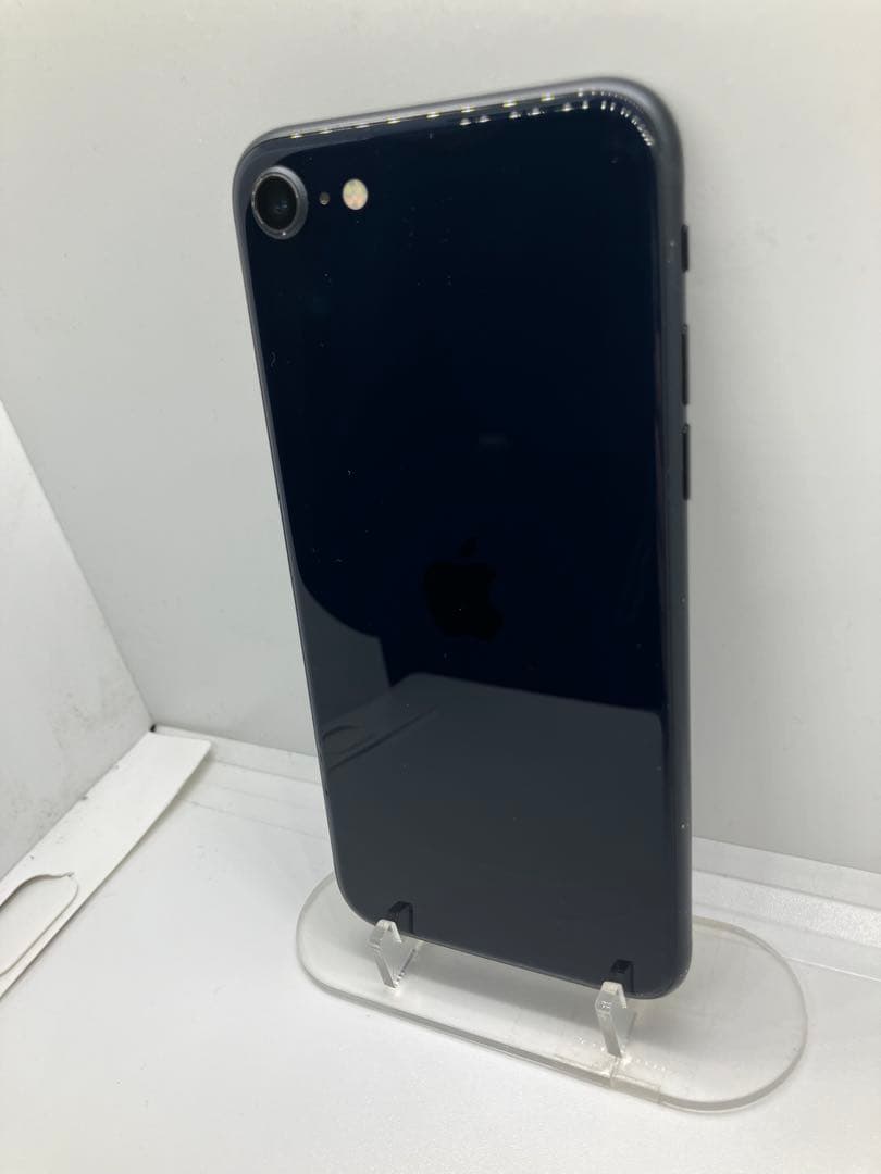 美品 iPhone SE (第3世代) 64GB SIMフリーバッテリー100%