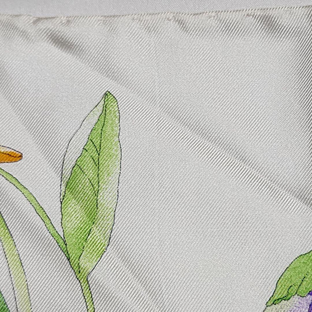 ★GUCCI★ グッチ スカーフ 大判 花柄 シルク ホワイト.