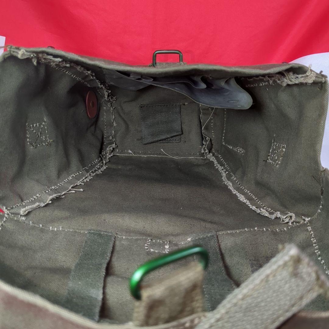 イギリス軍S6ガスマスク 81年製（バッグ付き）