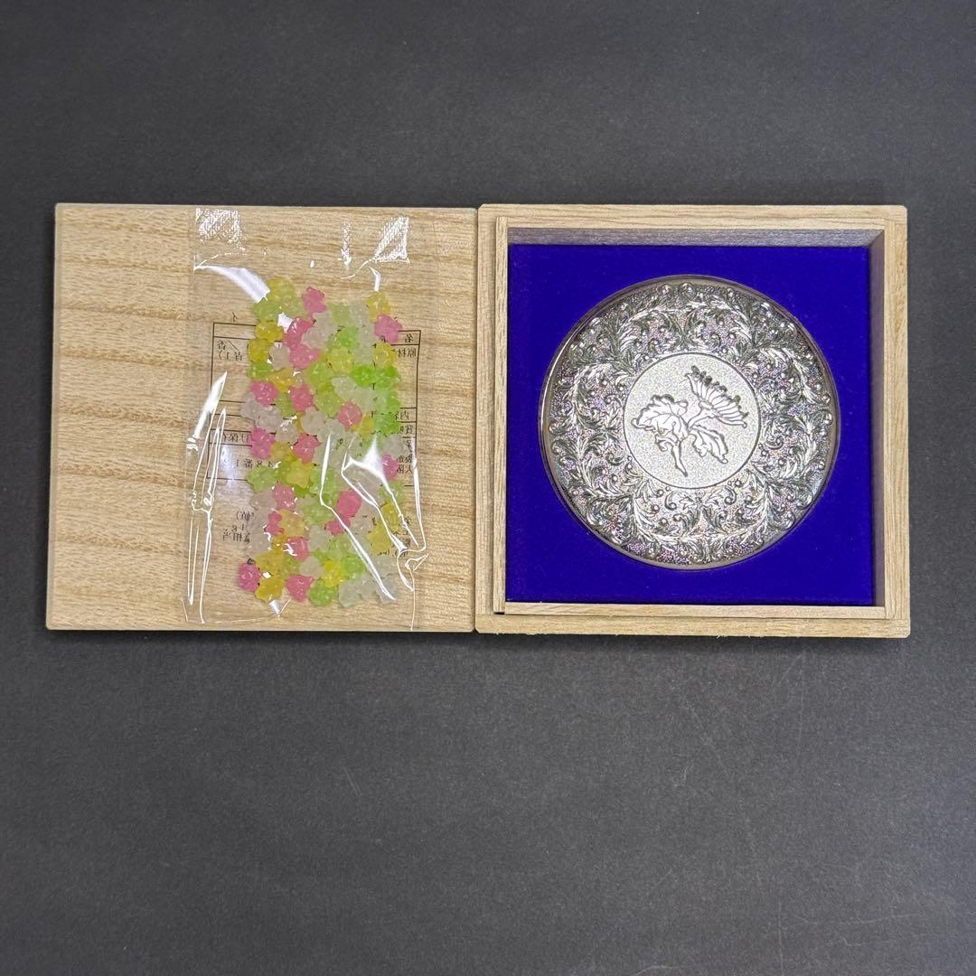 【新品未使用】皇居　菊葉小箱 ボンボニエール 金 銀 ゴールド シルバー 2点