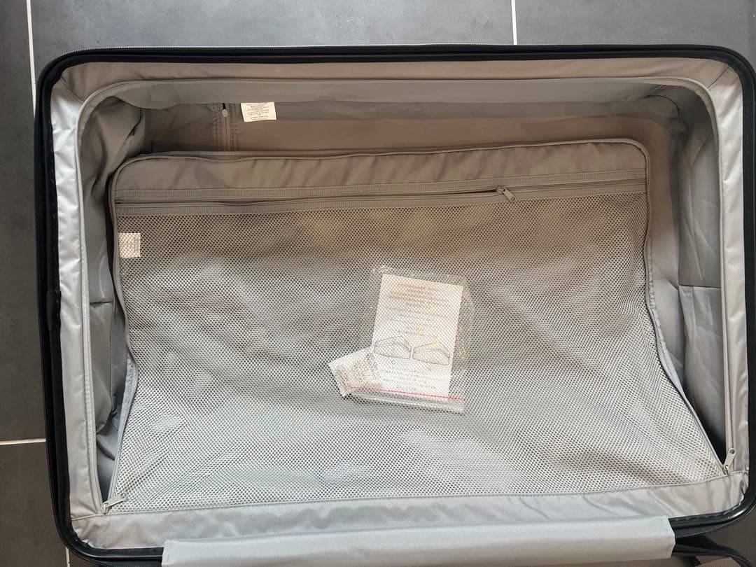 無印良品　大型ハードキャリー（１０４Ｌ）ネイビー