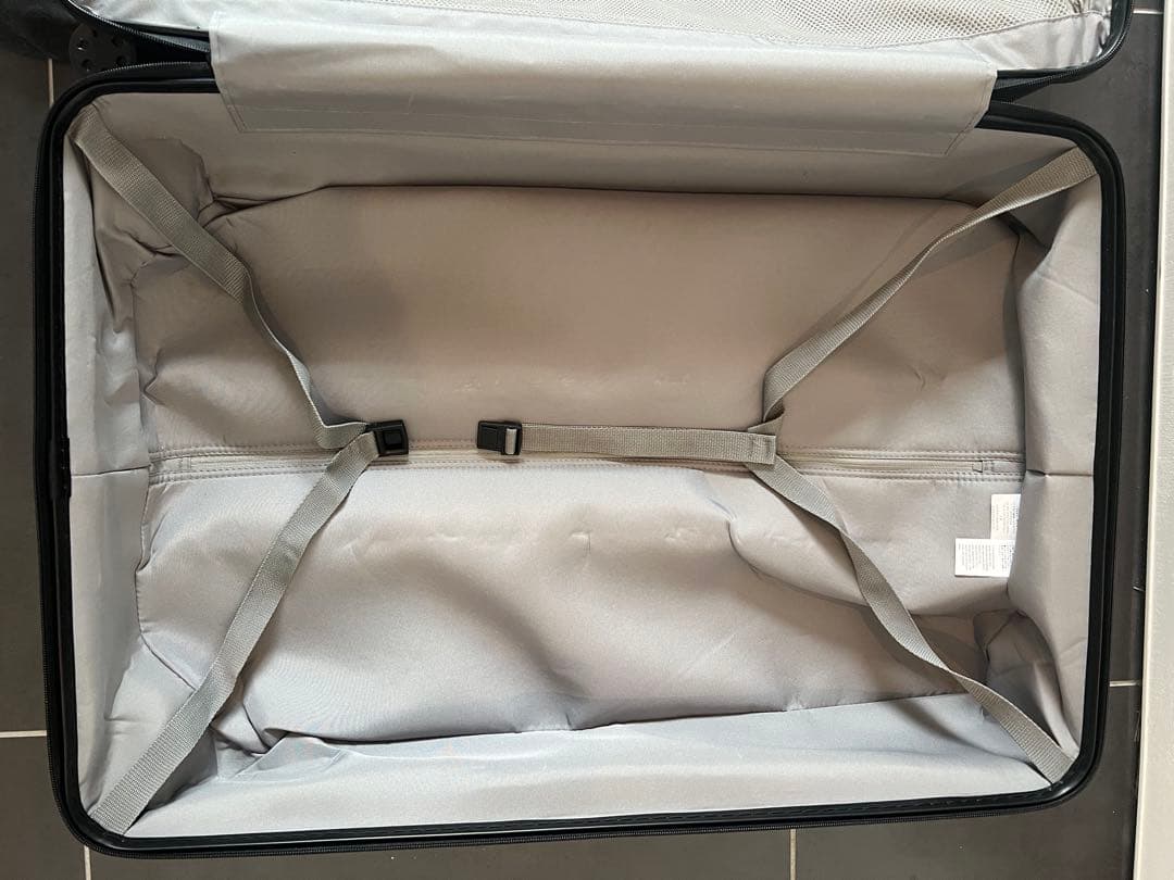 無印良品　大型ハードキャリー（１０４Ｌ）ネイビー