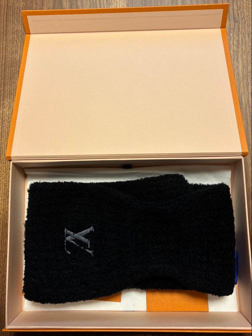LOUIS VUITTON マフラー ミニコンフィ黒