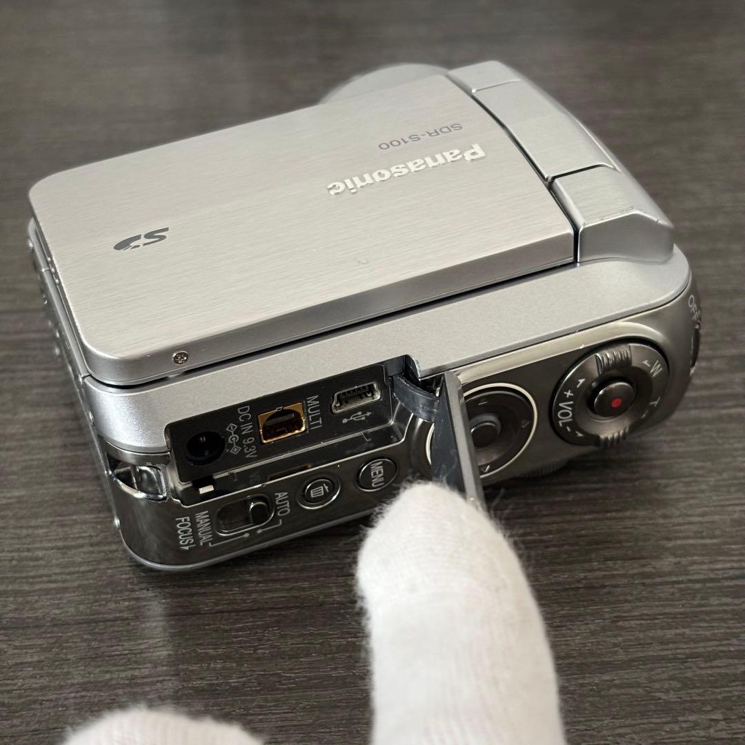Panasonic SDR-S100-S SDビデオカメラ