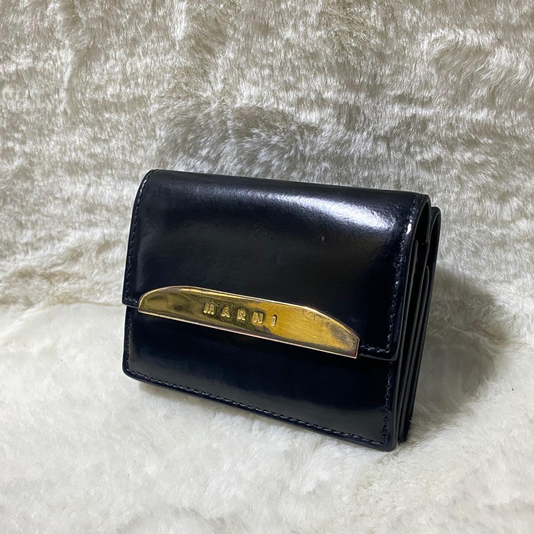 美品 MARNI 三つ折り財布　ブラック　ゴールド　プレート　マルニ　レザー