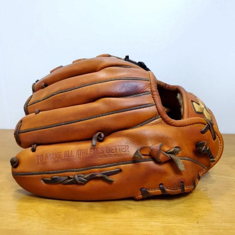 アンダーアーマー 松田宣浩モデル 限定品 高校野球対応 内野用 硬式グローブ