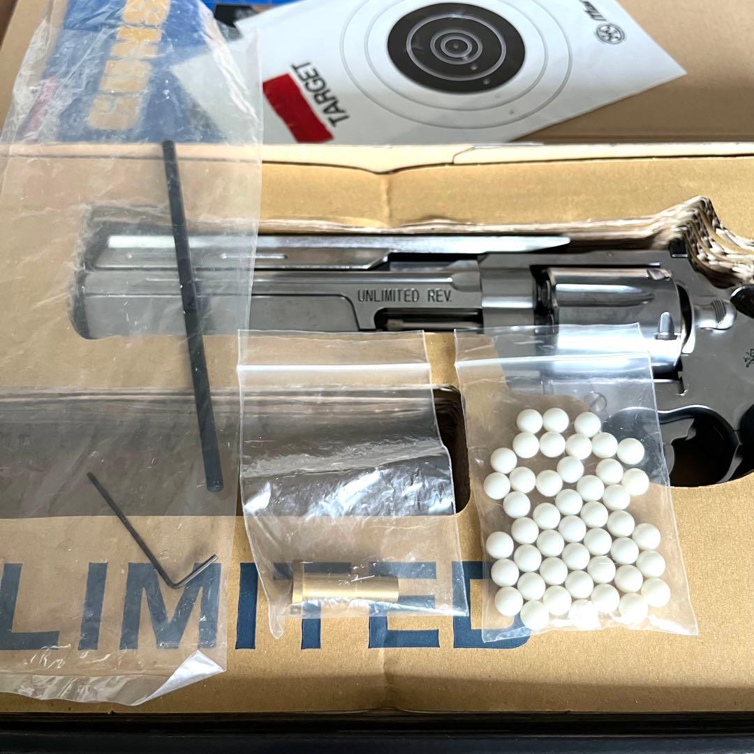 アンリミテッドリボルバー マキシエイト エアガン リアルエアーモデル 8mm