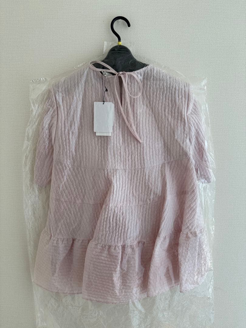 今だけお値下げ中❗️新品未使用⭐︎yori フクレティアードブラウス pink 36