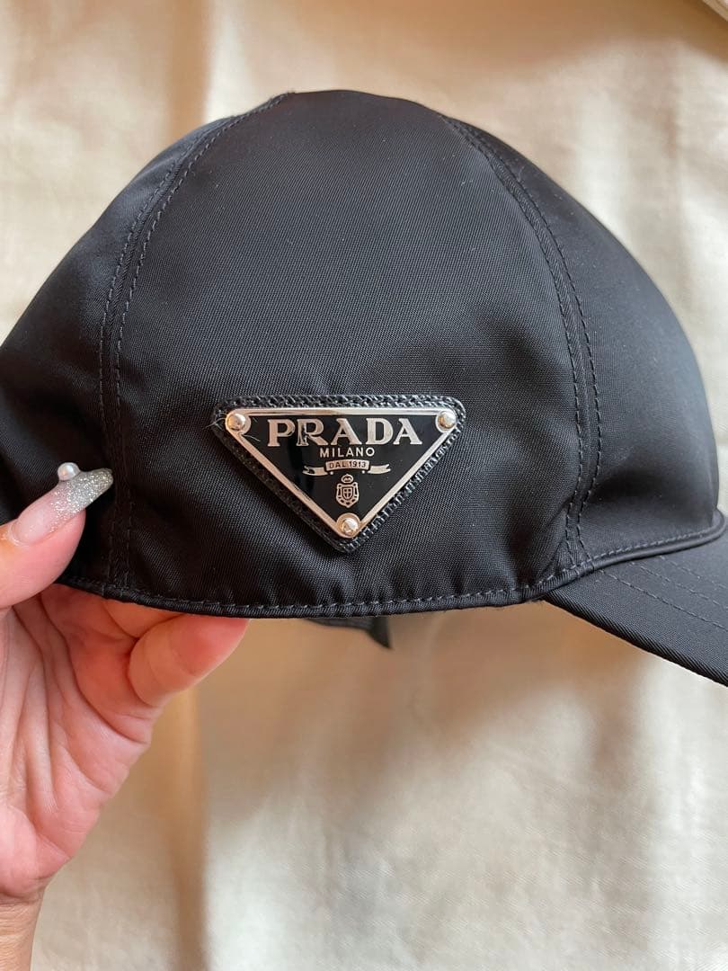 プラダ　ナイロン　キャップ　レディース　S 機内コーデ