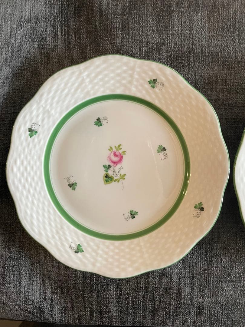 HEREND ヘレンド ウィーンの薔薇 プレート2枚セット