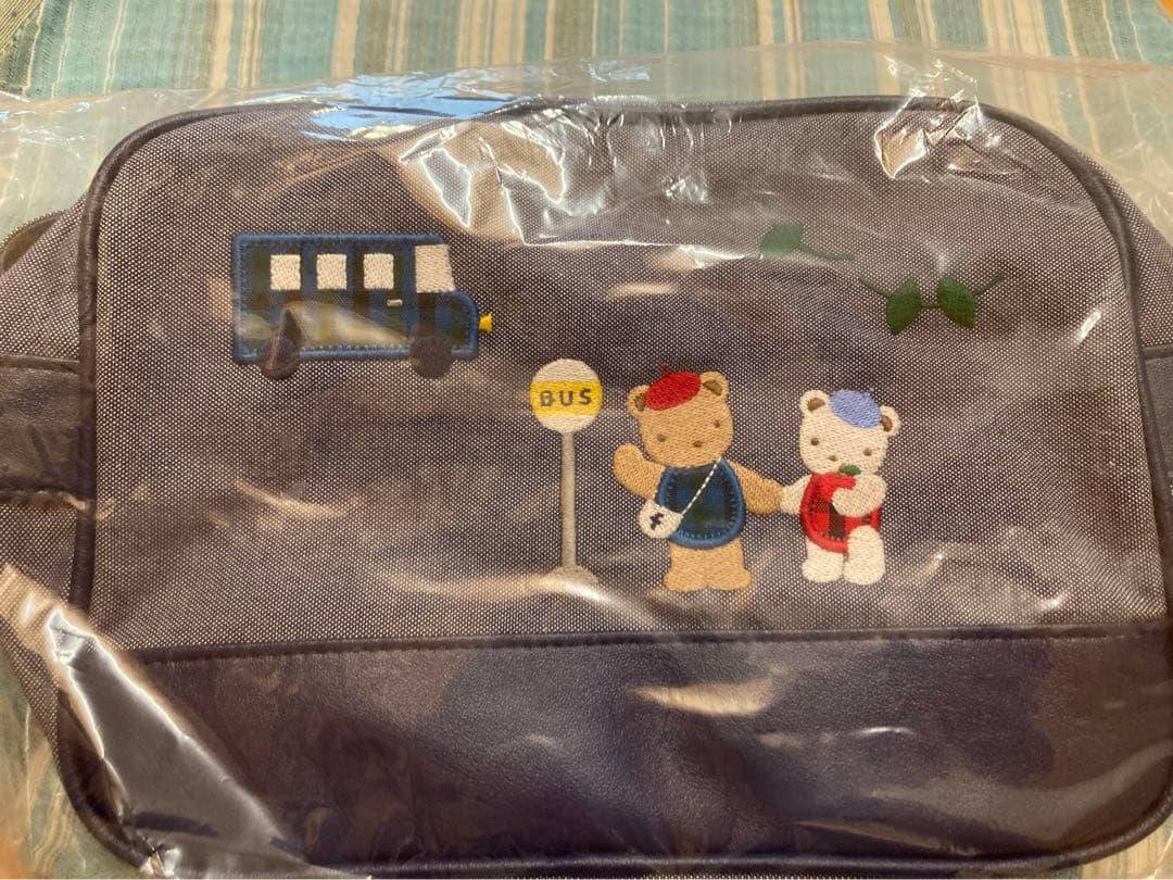 新品！ファミリア 通園バッグ