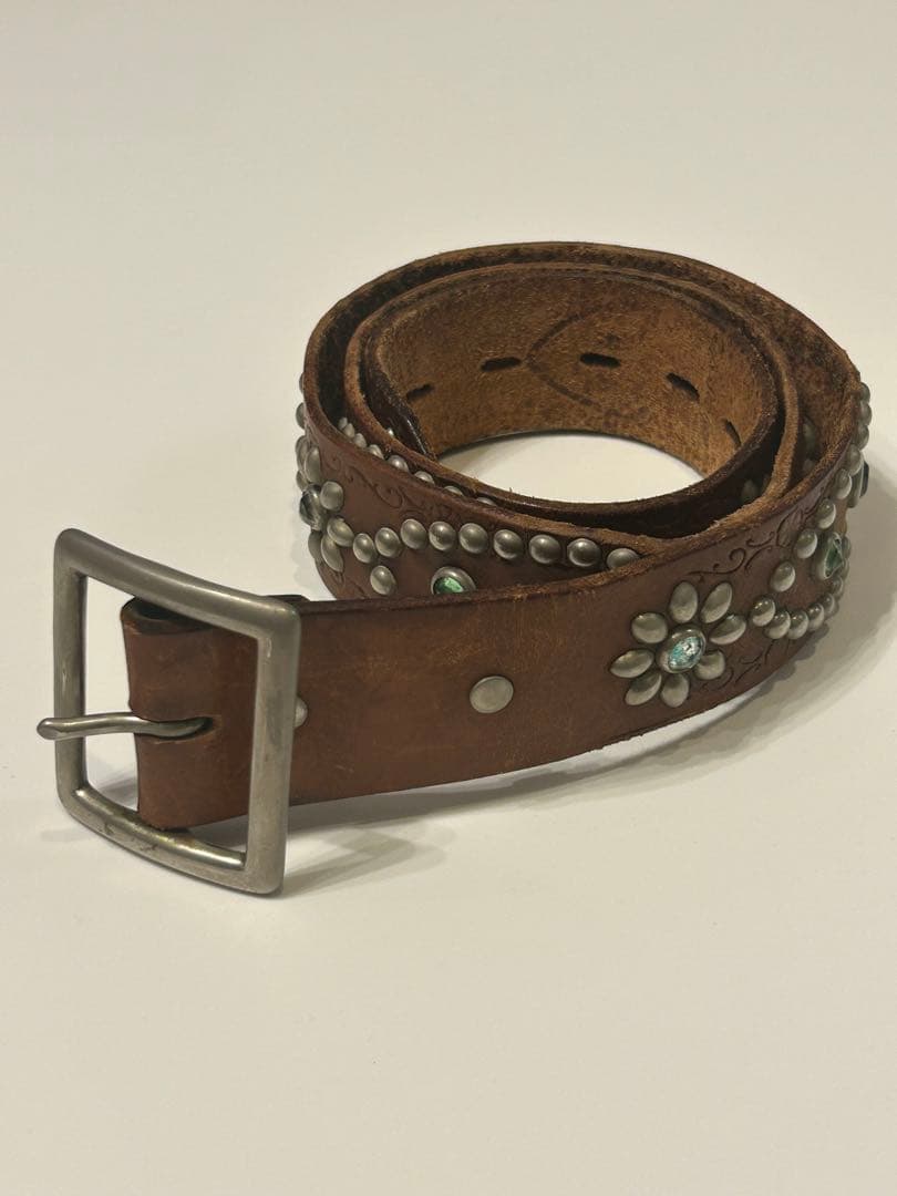 HTC◾️フラワースタッズベルト◾️サイズ36