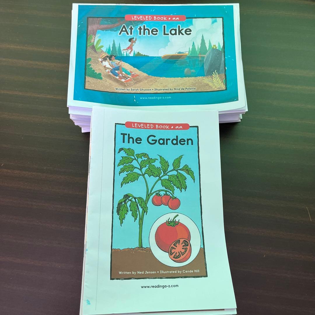 英語絵本4セット　(Leveled Book AA 、A、B、C)欠番なし