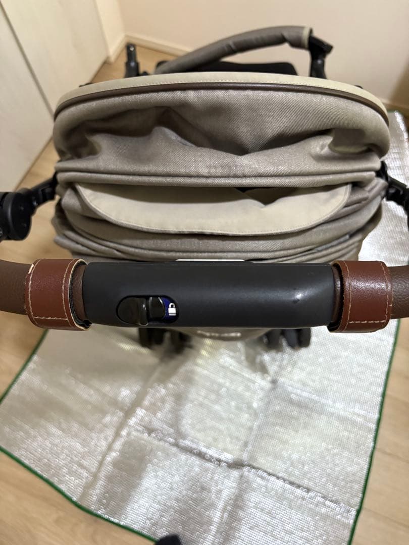 アップリカ　ラクーナクッションフリープラスAC 2024年製