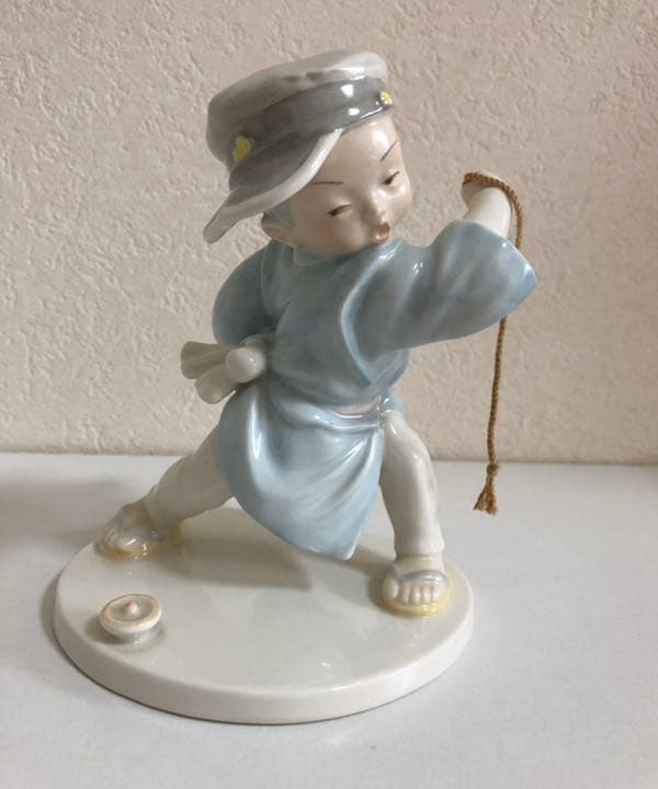 ノリタケ　わらべ人形シリーズ　コマ廻し