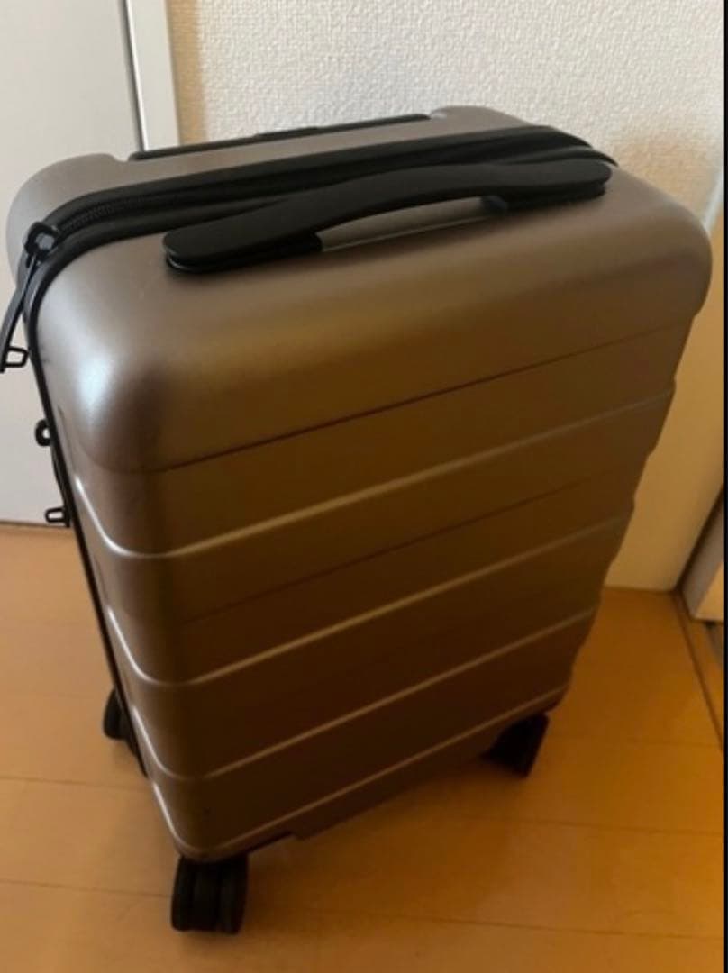 【3回のみの使用・美品】無印良品　キャリーバック　20ℓ