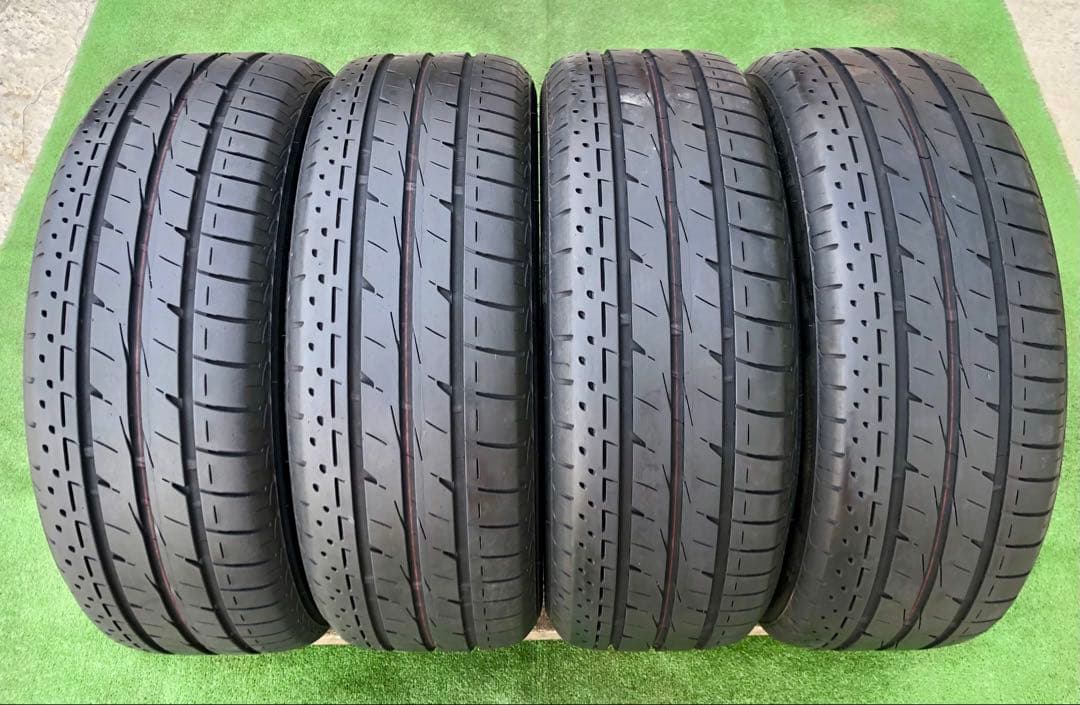 215/55 R17 BRIDGESTONE LUFT RV IIラジアルタイヤ