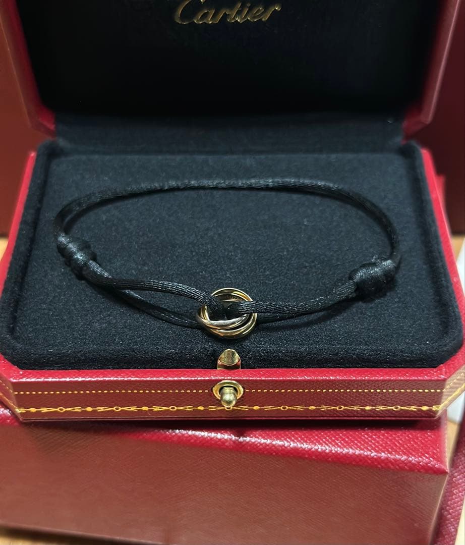カルティエ　トリニティ ブレスレット Trinty bracelet, cord