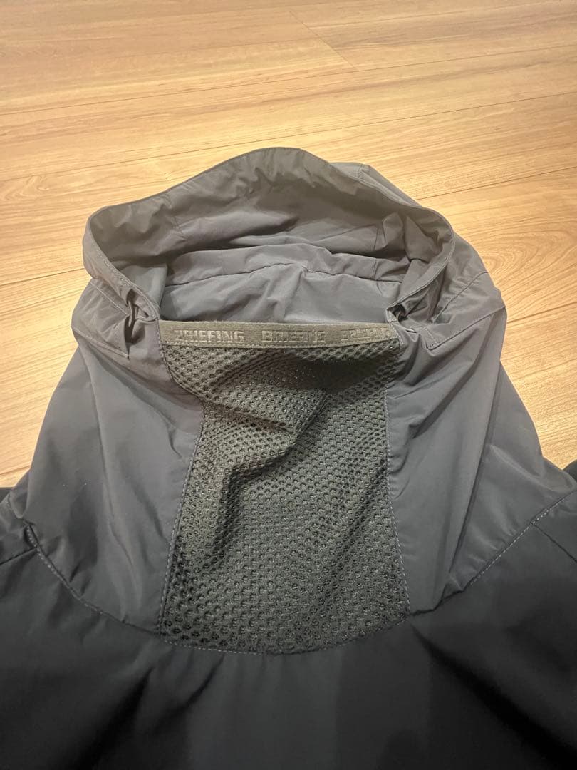 ブリーフィング MEN'S WIND HOODIE